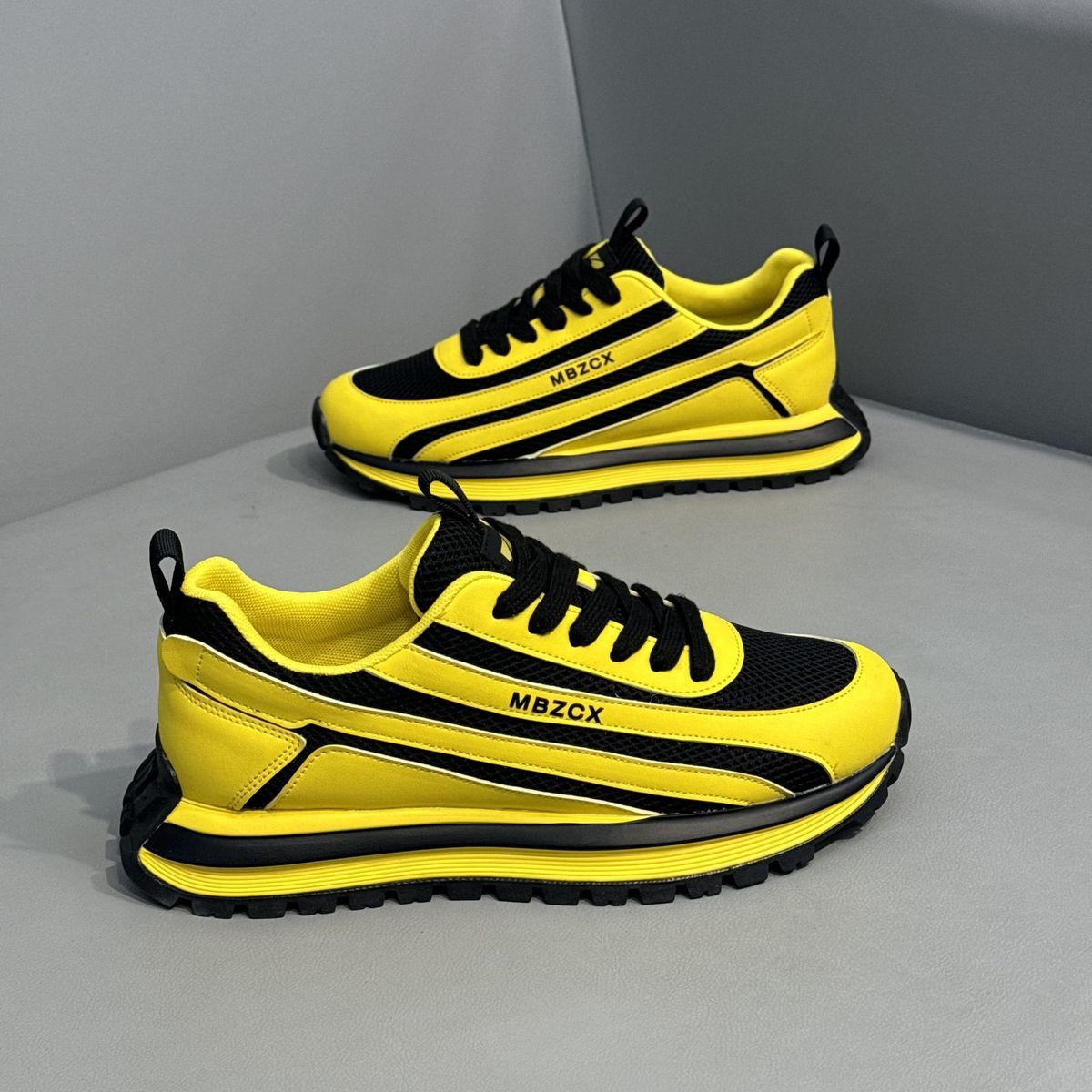 Outdoor Sport Brand - Męskie sportowe buty do biegania z