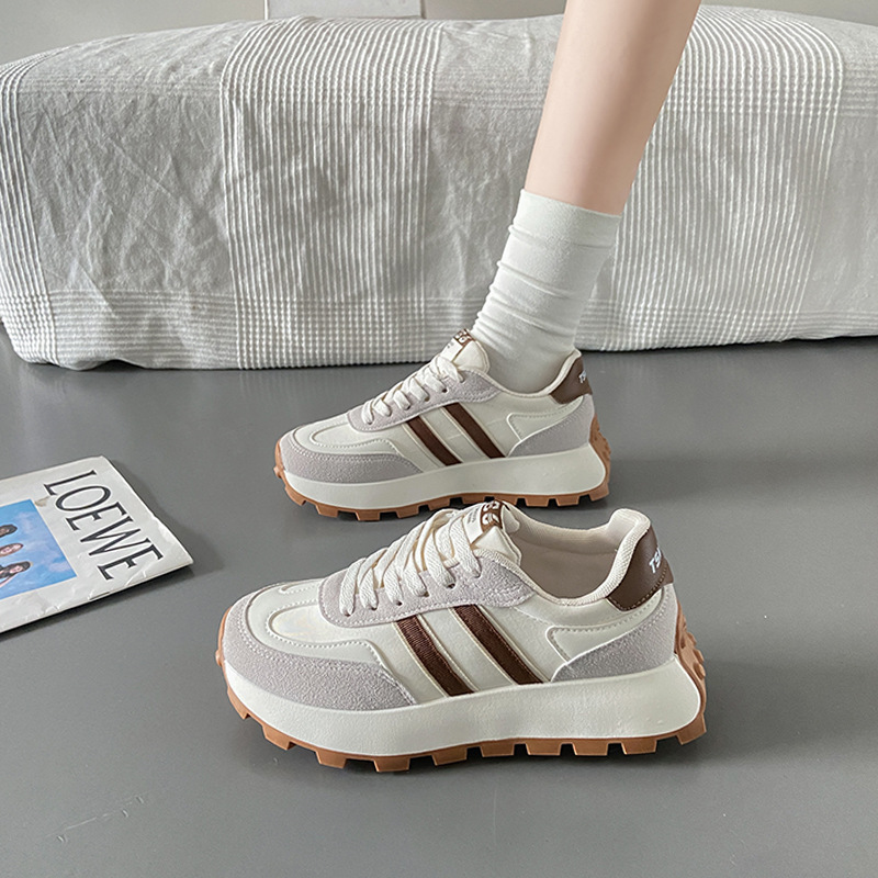 Damskie sneakersy 2026, casual – Outdoor Sport Brand recenzja i cena