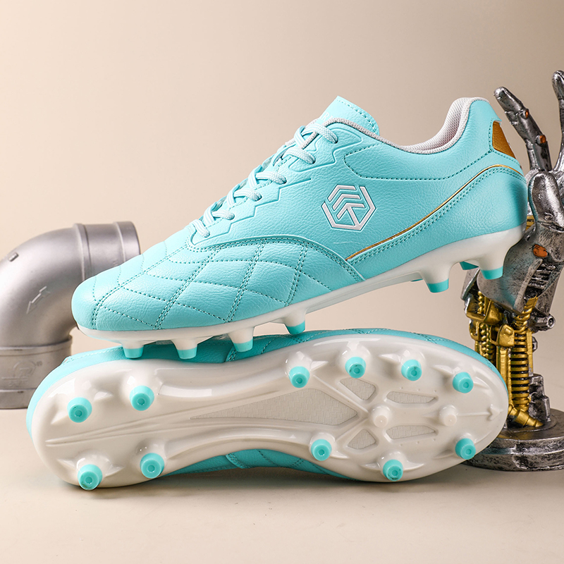 Nowe męskie buty piłkarskie na – Outdoor Sport Court recenzja i cena